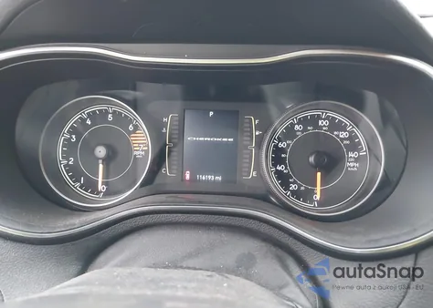 2019 Jeep Cherokee Latitude Plus 4X4 из США, поврежденный, VIN 1C4PJMLB1KD106016